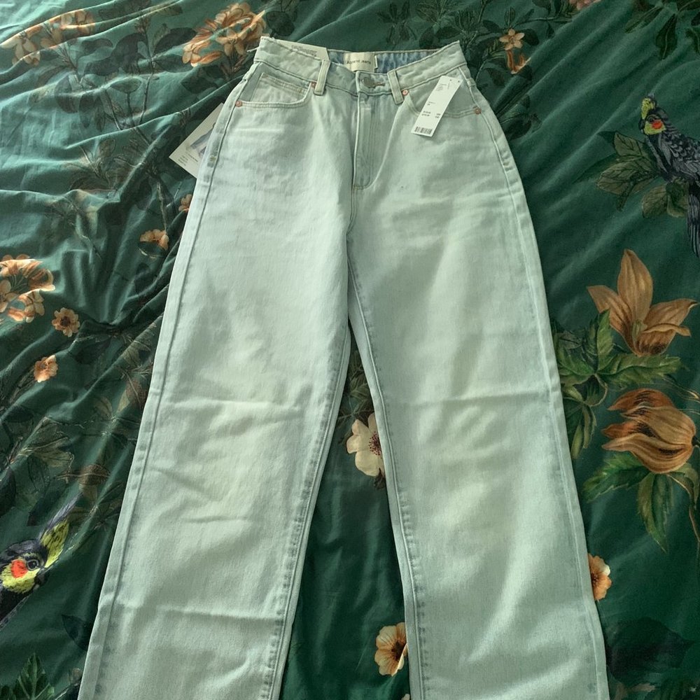 Urban Outfitters High-Rise Jean